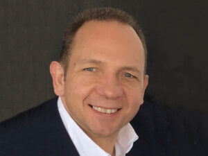 Image of retired police Elliott Boreham